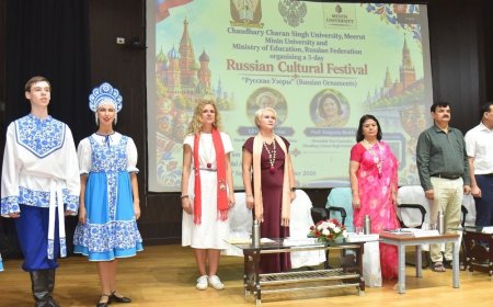 मेरठ में रूसी लोकगीतों से सजा CCSU का मंच:‘रशियन पैटर्न्स’ महोत्सव शुरू, मिनिन यूनिवर्सिटी के कलाकारों ने दिखाई रूस की लोकसंस्कृति की झलक