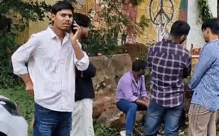 झांसी में बहन के पास आकर युवती ने सुसाइड किया:बहन पढ़कर लौटी तो फंदे पर लटकी थी, बीटेक करके गुड़गांव में जॉब करती थी