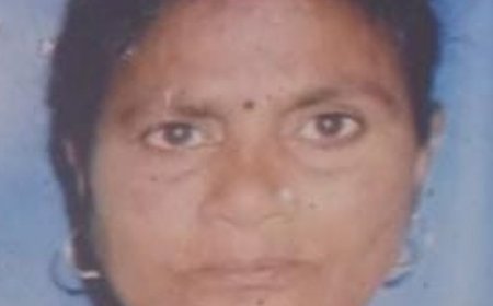 लखीमपुर में महिला ग्राम प्रधान को ट्रक ने कुचला:ऑटो में झटका लगने से सड़क पर गिरीं, मौके पर ही मौत