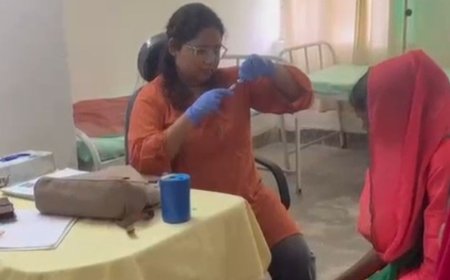 जौनपुर में HPV वैक्सीनेशन का लक्ष्य 100% पूरा:CMO ने दी जानकारी, सर्वाइकल कैंसर से बचाव में अहम भूमिका