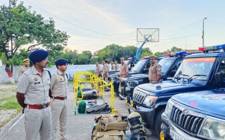 एटा में 13 दरोगाओं के तबादले:कई चौकी प्रभारी बदले, एसएसपी बोले- अपराध और अपराधियों पर सख्ती