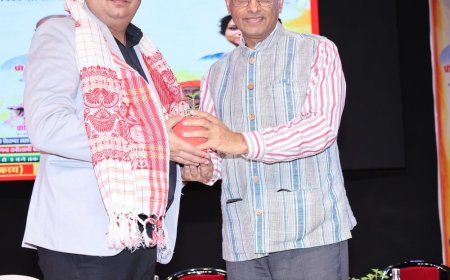 कानपुर विश्वविद्यालय में हिंदी भाषा उत्सव:कवि सम्मेलन में कवियों ने देशभक्ति हास्य शृंगार रचनाएं प्रस्तुत कीं