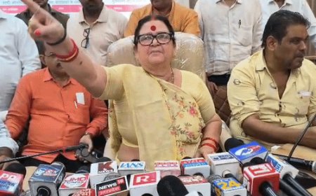 'जलभराव-टूटी सड़कों का ठीकरा मेरे सिर क्यों फोड़ा':महापौर बोलीं-नगर आयुक्त गंगाजल उठाकर कह दें,बागी पार्षदों के यहां काम रोकने को कहा