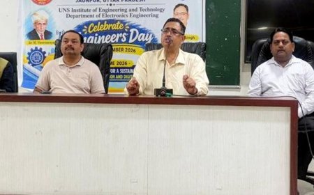 पूर्वांचल विश्वविद्यालय में इंजीनियर्स डे का भव्य आयोजन:कुलपति ने कहा- सीमित संसाधनों से भी उत्कृष्ट कार्य संभव; विजेता सम्मानित