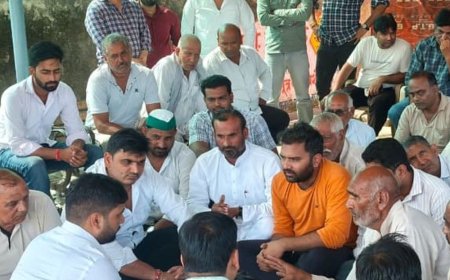 मेरठ में किसानों और मेडा अधिकारियों की वार्ता विफल:लोहियानगर प्रकरण में 20 वे दिन भी धरना जारी , किसानों ने दोहराईं प्रतिकर और प्लॉट की मांग