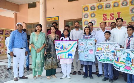 बरेली में प्रतियोगिता:मेधावी छात्र-छात्राएं सम्मानित; SST इंटर कॉलेज की संजीवनी गंगवार रहीं प्रथम