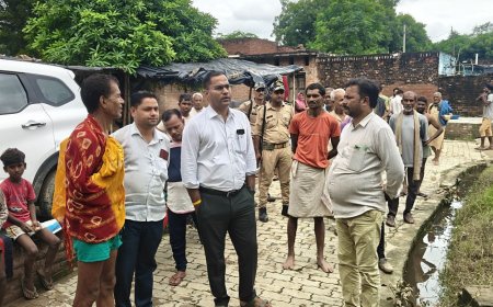 घाटमपुर के इटर्रा में बंबा पटरी फटी:प्रशासन ने बंधवाकर कराई निकासी; SDM ने गांव पहुंचकर लिया जायजा