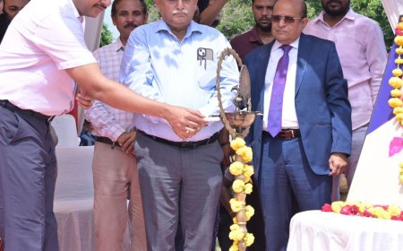 बाराबंकी में राज्य स्तरीय तीरंदाजी प्रतियोगिता शुरू:अवनीश अवस्थी ने किया उद्घाटन, 450 खिलाड़ी ले रहे हिस्सा