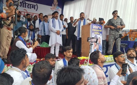 चंद्रशेखर आजाद ने की क्वालिटी एजुकेशन और रोजगार की मांग:बारिश में सम्मेलन कर सरकार पर साधा निशाना, पेपर लीक-अग्निवीर योजना पर उठाए सवाल