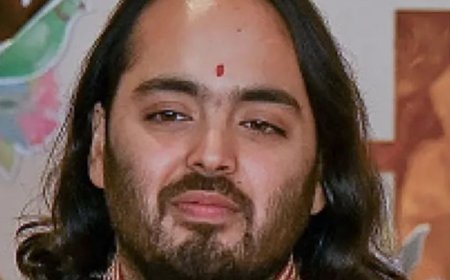 यूके में सस्टेनेबिलिटी के प्रोफेसर ऑफ प्रैक्टिस बने अनंत अंबानी:छात्रों को ग्रीन एनर्जी पढ़ाएंगे; 2035 तक नेट कार्बन जीरो का रोडमैप तैयार कर रहे