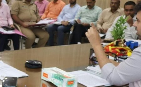 बरेली-मुरादाबाद खंड शिक्षक चुनाव की तैयारियां तेज:DM अनुनय झा ने की हाई-लेवल बैठक, कल जारी होगी अधिसूचना; देखें सभी 12 बूथों की लिस्ट