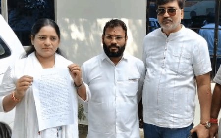सदन में महिला पार्षद के साथ धक्का-मुक्की, तहरीर दी:लक्ष्मी कोरी बोलीं- कार्रवाई न हुई तो दलित समाज माफ नहीं करेगा