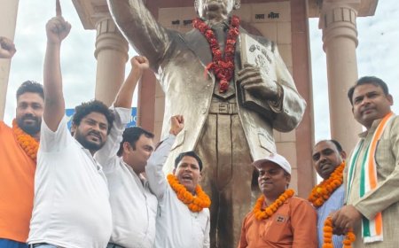 धम्म चेतना अभियान ट्रस्ट की कमान सुभाष चंद को मिली:हापुड़ में संविधान की रक्षा और सामाजिक सेवा का लिया संकल्प, नई कार्यकारिणी घोषित