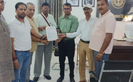 कोलकाता में झड़प की निष्पक्ष जांच की मांग:ग्राहक पंचायत ने डीएम को सौंपा ज्ञापन, SRFTI में हुई थी घटना