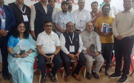 ग्रेटर नोएडा में युवाओं के कौशल विकास पर बैठक:उद्योगों की मांग पर तैयार होंगे नए पाठ्यक्रम, युवाओं को रोजगार से जोड़ने पर जोर