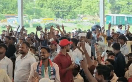 प्रयागराज में चिराग पासवान का यूथ संवाद,देखिए तस्वीरें:लोजपा रंग में सजा पंडाल,गानों पर झूमीं महिलाएं-युवा