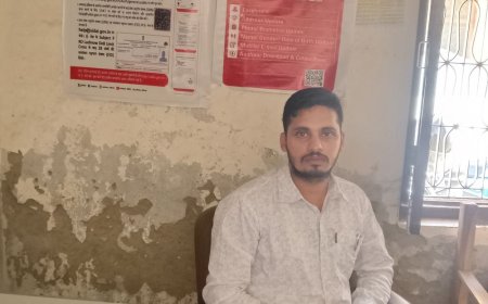 चौपरिया में आधार केंद्र का संचालन:नाम-पता बदलने समेत कई काम हो रहे आसान, दूर नहीं जाना पड़ रहा