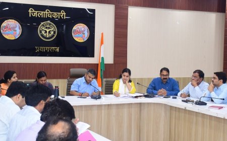 प्रयागराज में एमएलसी चुनाव के लिए 154 पोलिंग बूथ बनेंगे:डीएम ने इलाहाबाद-झांसी खंड निर्वाचन की तैयारियों की समीक्षा की, दिए सख्त निर्देश