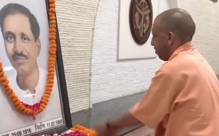 CM ने दीनदयाल उपाध्याय की जयंती पर दी श्रद्धांजलि:सरकारी आवास पर पुष्प अर्पित कर किया नमन