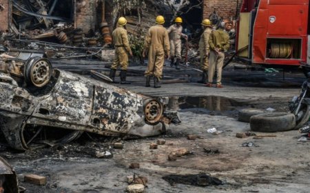 दिल्ली दंगा केस में कोर्ट ने 5 और दोषी ठहराया:कहा- भीड़ के साथ पुलिस पर पथराव किया; मामले में अब तक 26 लोगों पर आरोप साबित
