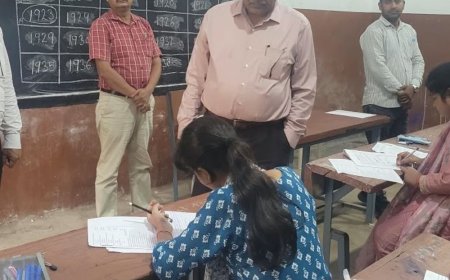 यूपी डीएलएड तृतीय सेमेस्टर की परीक्षा शुरू:पहले दिन 96 प्रतिशत से ज्यादा उपस्थिति, 426 केंद्रों पर 26 सितंबर तक चलेगी