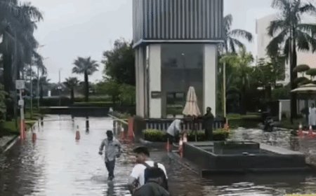 बरेली में सोमवार को बंद रहेंगे सभी स्कूल-कॉलेज:भारी बारिश और जलभराव के चलते डीएम ने जारी किया आदेश