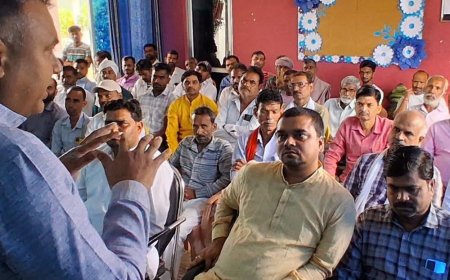 घाटमपुर में भाजपा कार्यकर्ताओं ने सुनी ‘मन की बात’:रेऊना में बूथ समिति बैठक कर संगठन मजबूती के दिए निर्देश, पौधरोपण भी किया