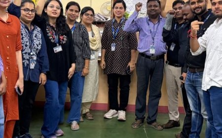 बरेली में बैंक कर्मचारियों का विरोध प्रदर्शन:रविवार को शाखाएं खुलने पर नाराजगी, बीमा कर्मियों ने समर्थन दिया