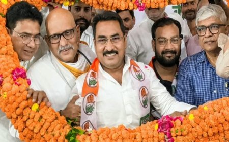 पूर्व मंत्री इजहारूल हक ने थामा कांग्रेस का दामन:शिया कॉलेज के पूर्व छात्रसंघ अध्यक्ष और लखनऊ के पूर्व लोकसभा प्रत्याशी भी कांग्रेस में शामिल