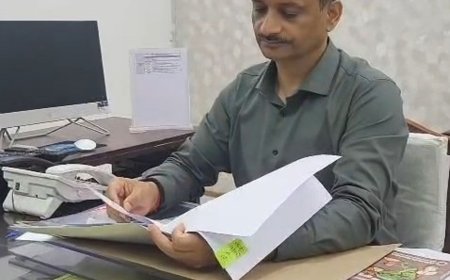 रोडवेज बसों और वाहनों में नहीं ले जा सकेंगे आतिशबाजी:कन्नौज में DM ने जांच करने के अधिकारियों को दिए निर्देश, अवैध परिवहन पर रहेगी नजर