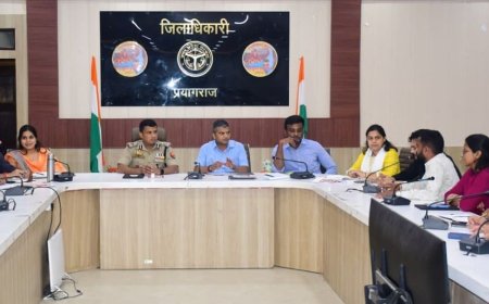 प्रयागराज में दशहरा और दुर्गा पूजा की तैयारियां शुरू:डीएम का सड़कों की मरम्मत, सफाई, प्रकाश, पेयजल और सुरक्षा पर जोर