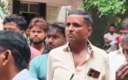 कौशांबी मेडिकल कॉलेज में महिला की मौत:नर्सों के प्रदर्शन के दौरान तबीयत बिगड़ने का आरोप, CMS बोले- पॉइजनिंग से हुई मौत