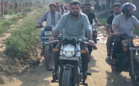मेजर ध्यानचंद मार्ग पर जलभराव का स्थायी समाधान:नगर आयुक्त ने बाइक से किया निरीक्षण, 5 करोड़ का एस्टीमेट भेजा