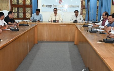 कुलपति ने विभागाध्यक्षों से मांगे नए कोर्स के प्रस्ताव:जौनपुर में 30 सितंबर तक भेजने के निर्देश