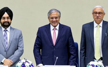 एसआईआर विवाद पर चुनाव आयोग का बड़ा दावा, कहा- सभी फैसले सर्वसम्मति से हुए