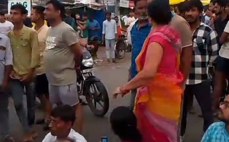 जलभराव से परेशान लोगों ने सड़क जाम किया:जल निकासी न होने पर विरोध जताया, उन्नाव-गदनखेड़ा बाईपास पर असर