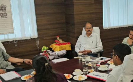 स्मार्ट सिटी बोर्ड बैठक में कई अहम फैसले:अलीगढ़ में 7 से 10 दिन में दो स्मार्ट सड़कों का लोकार्पण, डीएम सहित दो निदेशक भी बनाए गए