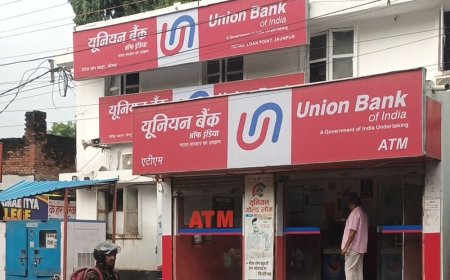 बैंक हड़ताल से पहले रविवार को खुले बैंक:वित्त मंत्रालय के निर्देश पर खुले सार्वजनिक और ग्रामीण बैंक