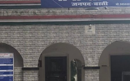 38 हजार के कर्ज पर 1.45 लाख चुकाए:बस्ती में 8.60 लाख का फर्जी चेक लगाने का आरोप, पुलिस ने केस दर्ज किया
