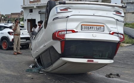 नौतनवा बाईपास पर अर्टिगा पलटी, 6 लोग घायल:बसपा पूर्व जिलाध्यक्ष की काइगर कार से हुई टक्कर, सभी संतकबीर नगर के निवासी थे