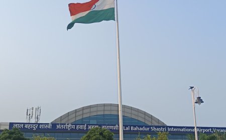 पटना में खराब मौसम के कारण दो विमान वाराणसी डायवर्ट:दिल्ली-मुंबई से पहुंचे विमानों को लैंडिंग की अनुमति नहीं मिली, दोनों में 334 यात्री थे सवार