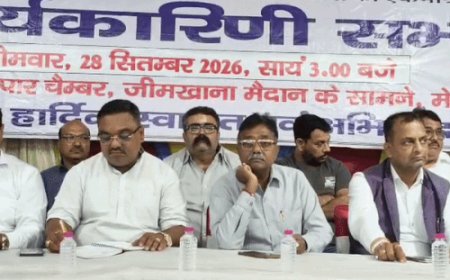 मेरठ के बाजारों में लगेंगे काले झंडे: नवीन गुप्ता:सीलिंग-ध्वस्तीकरण का विरोध करेंगे व्यापारी, जल्द मेडा के घेराव की तारीख का होगा ऐलान