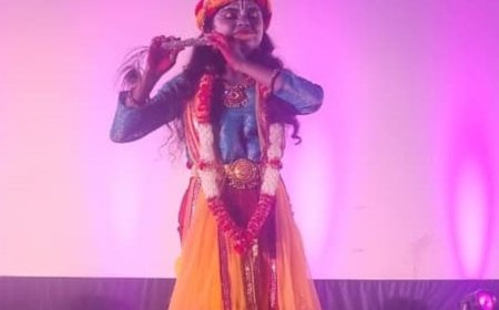 अम्बेडकर नगर में स्थापना दिवस पर सांस्कृतिक कार्यक्रम:भारतेंदु नाट्य अकादमी के 50 साल पूरे होने पर कलाकारों ने दी प्रस्तुति