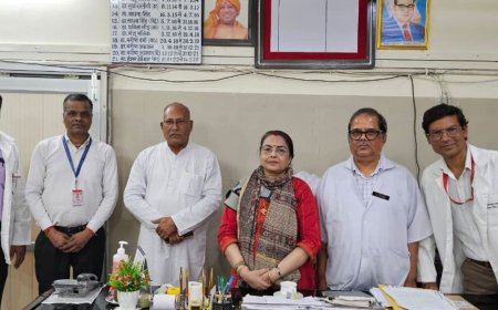 सेवा संकल्प में महिलाओं को स्वास्थ्य के प्रति किया जागरूक:मेरठ के महिला अस्पताल में नियमित जांच और स्वस्थ जीवनशैली के बारे में दी जानकारी