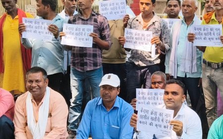 विंध्य एक्सप्रेस-वे मुआवजे को लेकर किसानों ने किया प्रदर्शन:नामांतरण न होने से विक्रेताओं के नाम बन रहा मुआवजा, न्याय की मांग