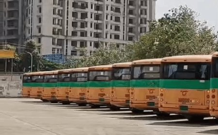 नोएडा में अब स्क्रीन और स्पीकर बताएंगे ई-बस का रूट:ISTMS की 22 वीडियो स्क्रीन और 20 पब्लिक एड्रेस सिस्टम से यात्रियों को मिलेगी जानकारी