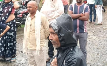 मोबाइल खोने से परेशान युवक ने किया सुसाइड:मां से नया फोन दिलाने को कहा था, कमरे में फंदे से लटका मिला शव