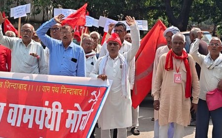 चुनाव आयुक्त ज्ञानेश कुमार को हटाने की मांग:वामपंथी संयुक्त संघर्ष समिति ने EC की विश्वसनीयता पर चिंता जताई, राष्ट्रपति के नाम ज्ञापन
