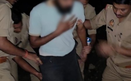 गाजीपुर में पुलिस मुठभेड़ में 2 गो-तस्कर गिरफ्तार:एक के पैर में लगी गोली, डीसीएम से 10 गोवंश बरामद