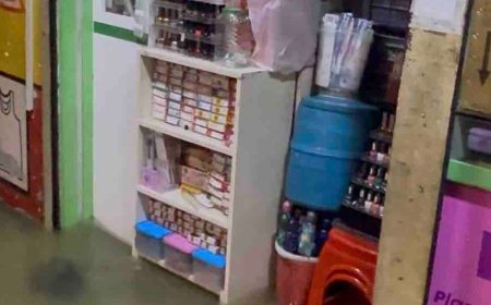 गोरखपुर के राप्ती काम्प्लेक्स में फिर जलभराव:नाले का गंदा पानी दुकानों में घुसा, व्यापारियों का हुआ करोड़ों का नुकसान